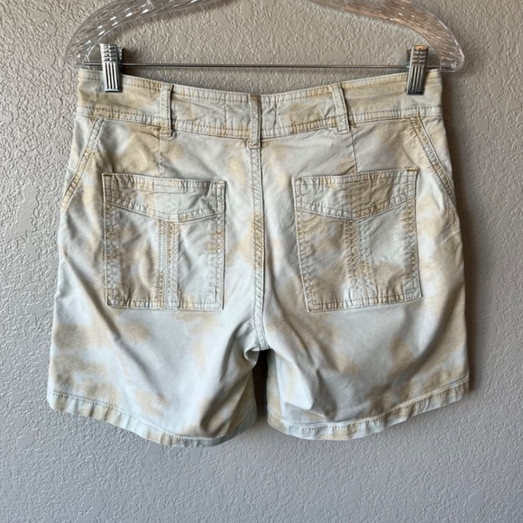 Anthropologie 5 pocket, light blue and tan dyed shorts - Picture 2 of 10